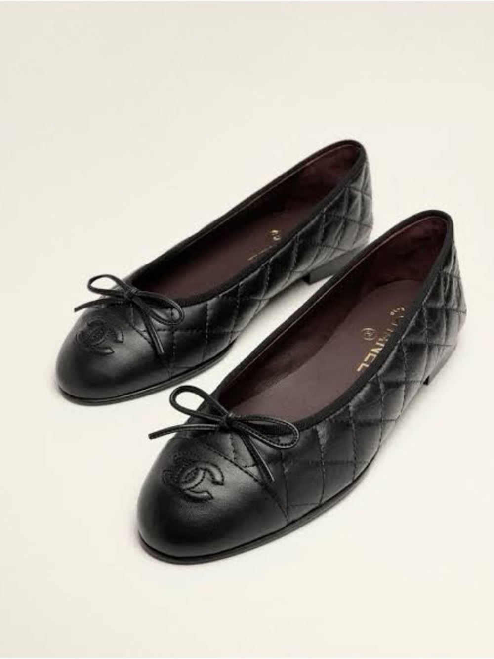 Chanel ballerina aged calfskin quilted CC cap toe flat size 39